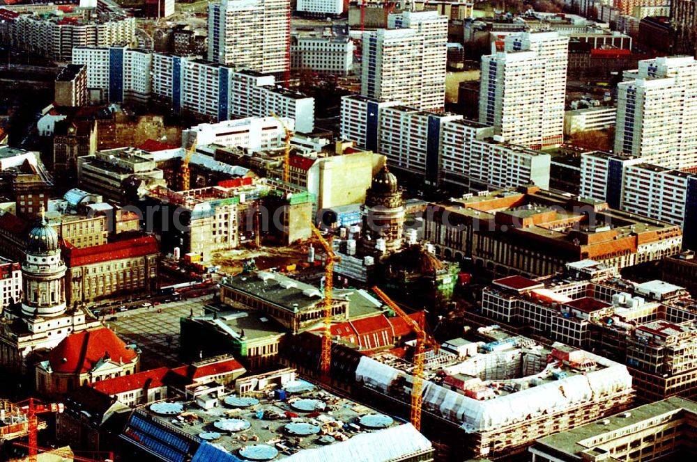 Berlin from the bird's eye view: 12.02.1995 Rekonstruktion Hotel Metropol an der Friedrichstraße