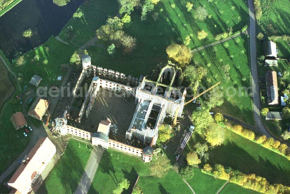 Aerial photograph Darguhn / MV - Rekonstruktion der Kloster- und Schloßanlage Darguhn. Bauherr: Stadtverwaltung Darguhn, Herr Dr. Kladen, 17159 Darguhn.