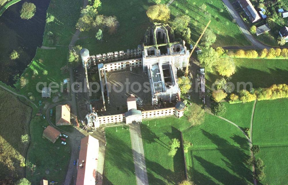 Darguhn / MV from above - Rekonstruktion der Kloster- und Schloßanlage Darguhn. Bauherr: Stadtverwaltung Darguhn, Herr Dr. Kladen, 17159 Darguhn.