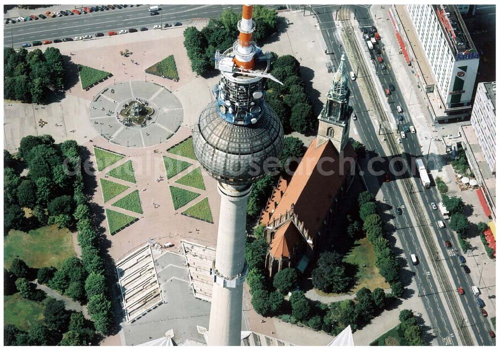 Berlin from the bird's eye view: Rekonstruktion der Schaftwände des Fernsehturmes am Berliner Alexanderplatz.