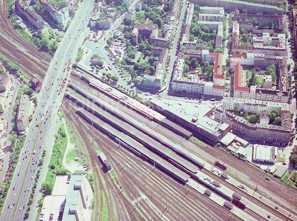 Berlin - Lichtenberg from the bird's eye view: Rekonstruktionsarbeiten am S-Bahnhof Berlin - Lichtenberg.