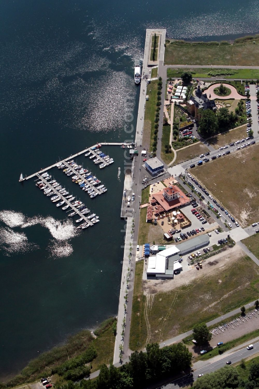 Aerial image Bitterfeld - View of the reclamation area on Bernsteinsee in Bitterfeld