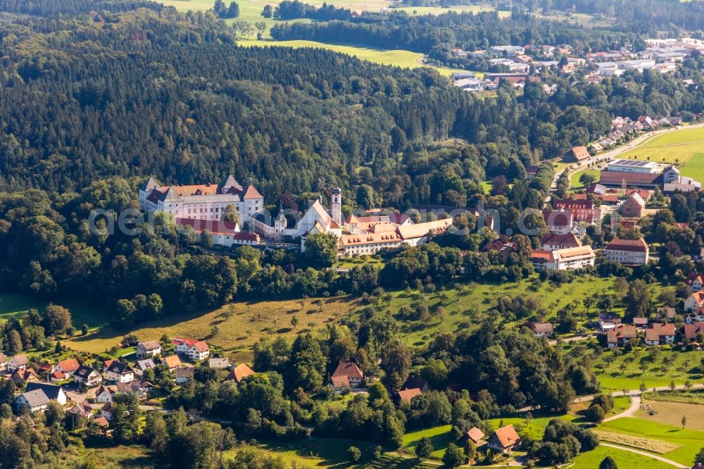 Aerial photograph Wolfegg - Renaissance Castle Wolfegg with Church St. Katharina in Wolfegg in the state Baden-Wurttemberg, Germany