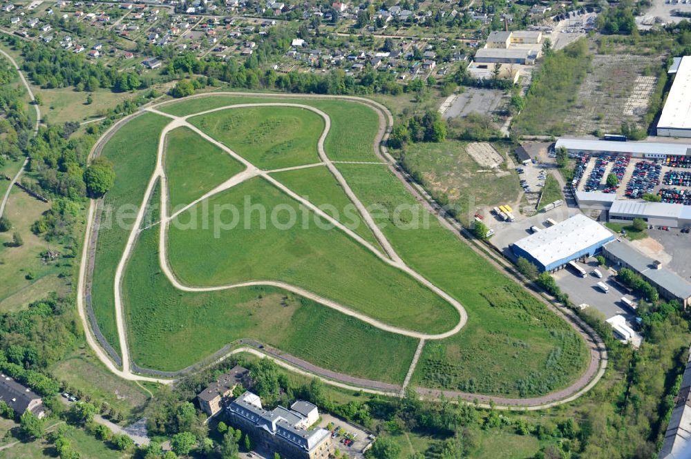 Aerial image Dresden - The garbage dump on the renatured Prosch evil in the Albert City of Dresden