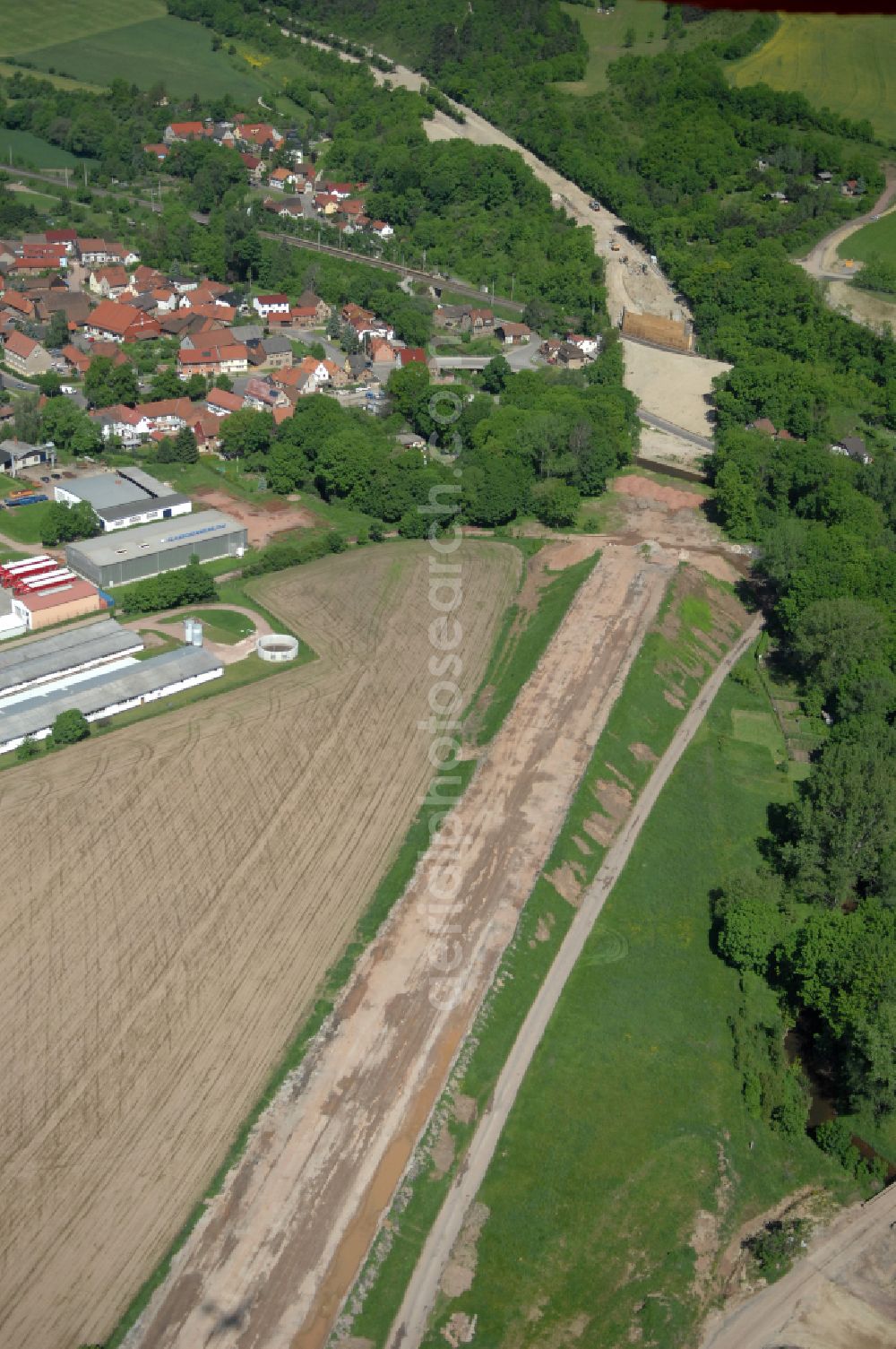 Wutha-Farnroda from above - Dismantling and renaturation of the old lanes of the motorway route and the route of the BAB A4 over the Hoerselberge on the L3007 road in Wutha-Farnroda in the Thuringian Forest in the state of Thuringia, Germany