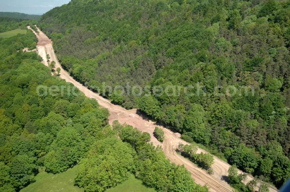 Aerial image Wutha-Farnroda - Dismantling and renaturation of the old lanes of the motorway route and the route of the BAB A4 over the Hoerselberge on the L3007 road in Wutha-Farnroda in the Thuringian Forest in the state of Thuringia, Germany