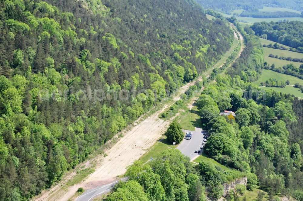 Aerial photograph Wutha-Farnroda - Dismantling and renaturation of the old lanes of the motorway route and the route of the BAB A4 over the Hoerselberge on the L3007 road in Wutha-Farnroda in the Thuringian Forest in the state of Thuringia, Germany