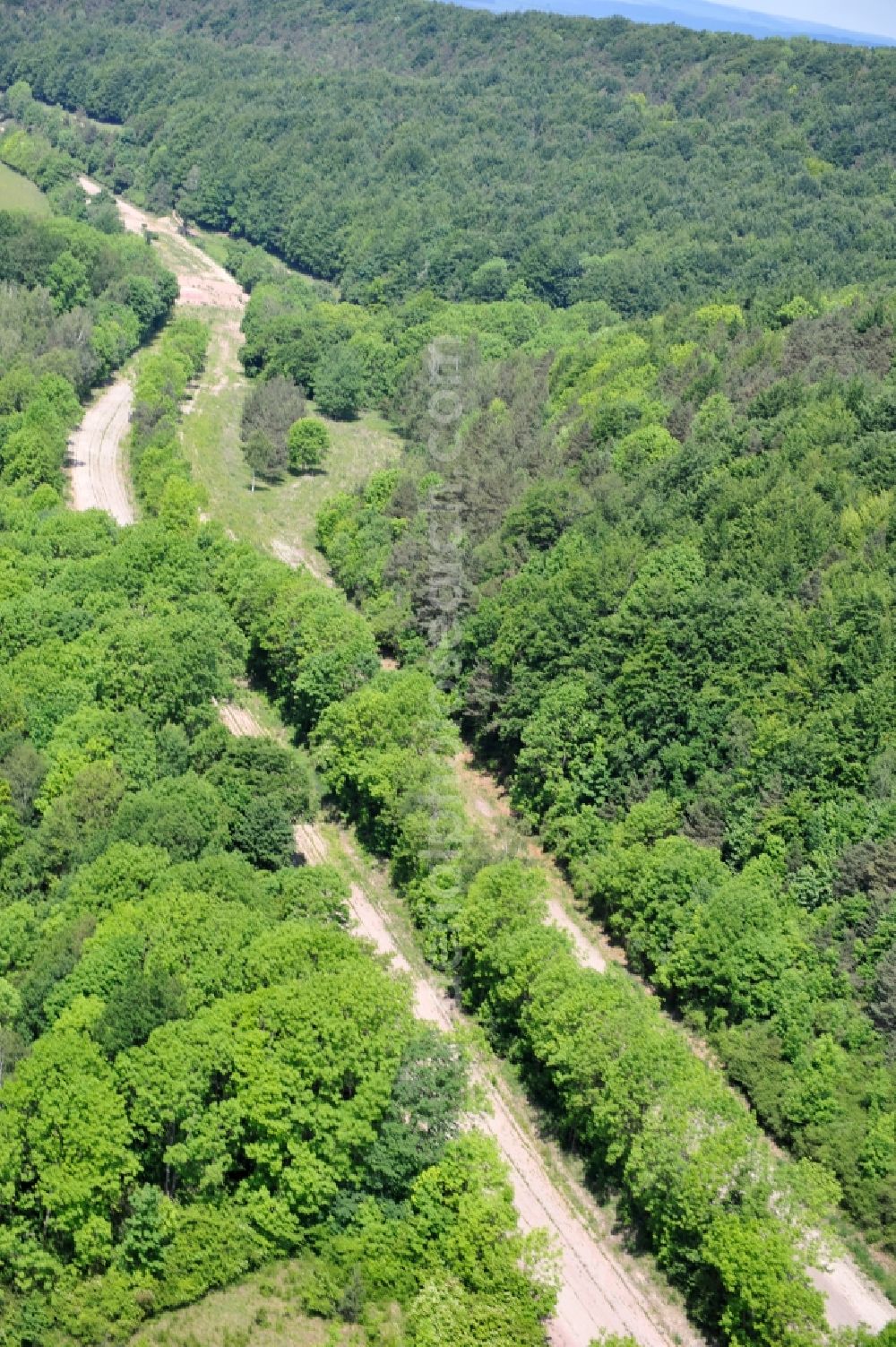 Wutha-Farnroda from above - Dismantling and renaturation of the old lanes of the motorway route and the route of the BAB A4 over the Hoerselberge on the L3007 road in Wutha-Farnroda in the Thuringian Forest in the state of Thuringia, Germany