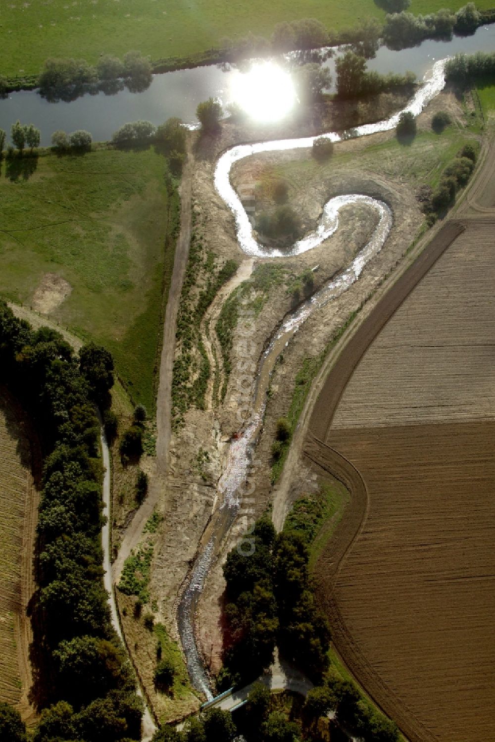 Dorsten from the bird's eye view: Restoration of flood on the banks of the lip at Dorsten in the state of North Rhine-Westphalia