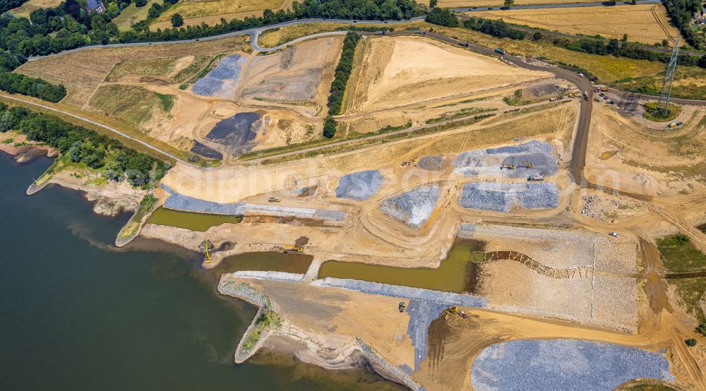 Aerial photograph Eppinghoven - Renaturation measures on the shore areas of the river Emscher on Muendung in den Rhein in Eppinghoven at Ruhrgebiet in the state North Rhine-Westphalia, Germany