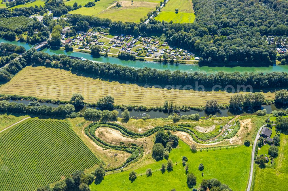 Aerial image Schermbeck - Renaturation measures project Lebendige Lippe. Renaturation of the estuary area, the Schermbecker Muehlenbach flows with fish ladders in loops into the river Lippe in Schermbeck in the state North Rhine-Westphalia, Germany