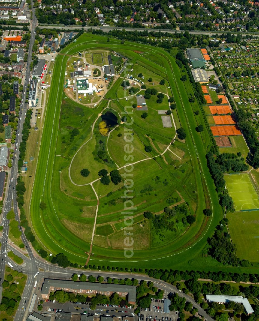 Hamburg from above - Racetrack racecourse in Hamburg in Germany