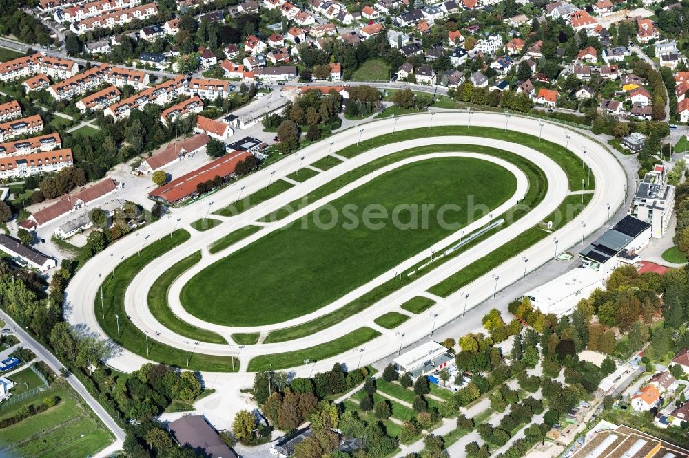 München from the bird's eye view: Racetrack racecourse - trotting in Munich in the state Bavaria, Germany