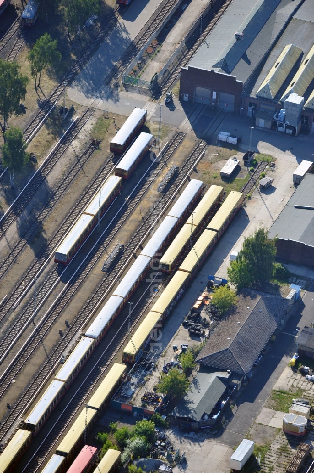 Berlin from above - Area of the sidings from the halls of repairing S-Bahn main workshop / depot in Berlin-Schoeneweide