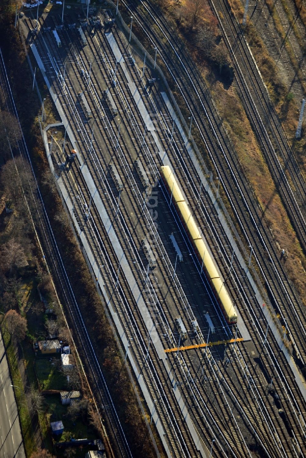 Berlin from the bird's eye view: Area of the sidings from the halls of repairing S-Bahn main workshop / depot in Berlin-Schoeneweide