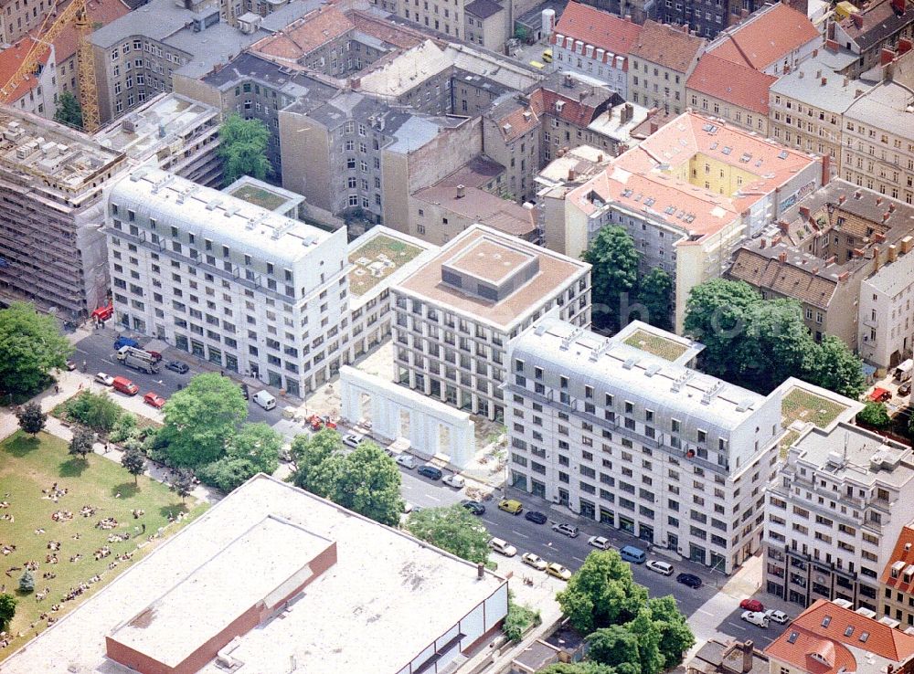 Aerial image Berlin - Office building Residenz on Deutschen Theater on Reinhardtstrasse in the district Mitte in Berlin, Germany