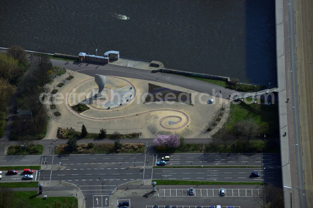 Aerial photograph Magdeburg - View of the restaurant Petrifoerder in Magdeburg in the state of Saxony-Anhalt
