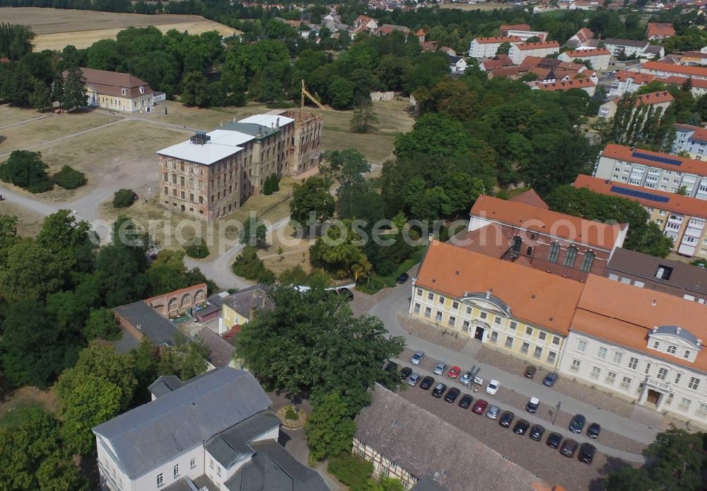 Zerbst/Anhalt from the bird's eye view: Remains of the ruins of the palace grounds of the former castle Zerbster Schloss in Zerbst/Anhalt in the state Saxony-Anhalt, Germany