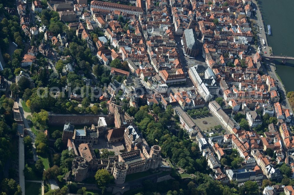 Aerial image Heidelberg - Remains of the ruins of the palace grounds of the former castle Schloss Heidelberg am Schlosshof in Heidelberg in the state Baden-Wuerttemberg