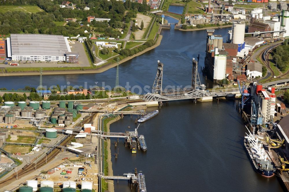 Aerial image Hamburg - Rethe lift bridge Rethebruecke in Hamburg-Mitte / Wilhelmsburg. A project of the Hamburg Port Authority HPA and Ingenieurbuero GRASSL GmbH