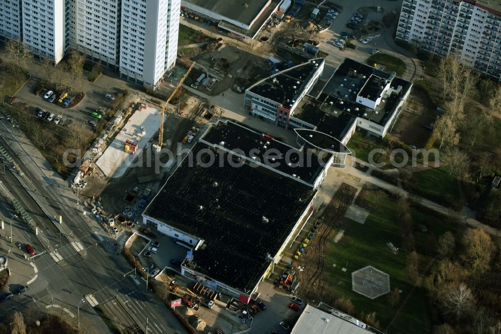 Aerial image Berlin - Revitalization and expansion construction at the building complex of the shopping center Am Anger on Allee der Kosmonauten destrict Marzahn in Berlin in Germany