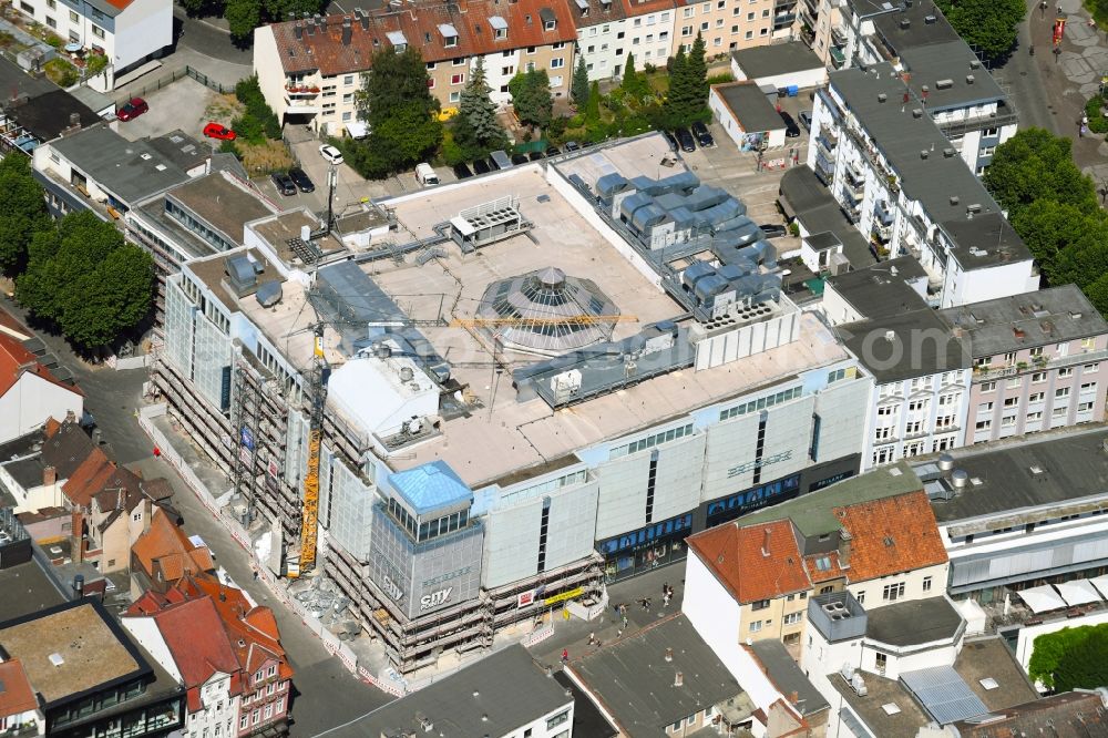 Aerial image Braunschweig - Revitalization and expansion construction at the building complex of the shopping center City Point - Konrad-Koch-Quartier in the district Innenstadt in Brunswick in the state Lower Saxony, Germany