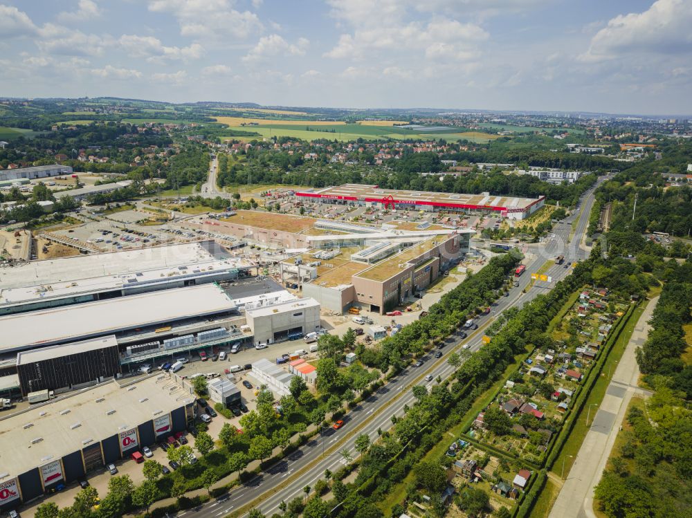 Aerial image Dresden - Revitalization and expansion construction at the building complex of the shopping center Kaufpark Dresden on street Dohnaer Strasse in the district Lockwitz in Dresden in the state Saxony, Germany