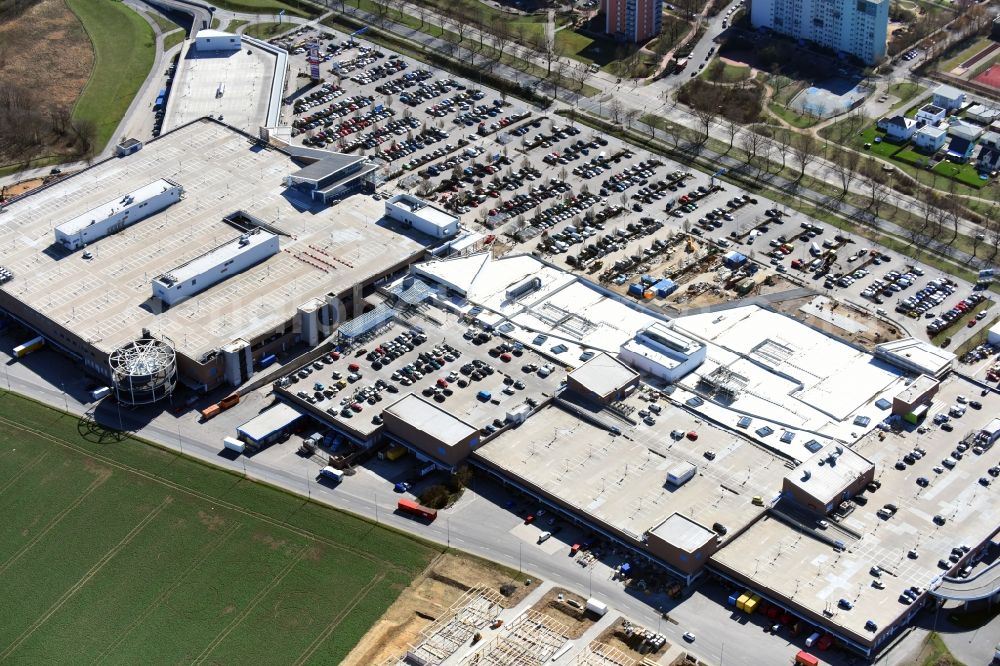 Eiche from above - Revitalization and expansion construction at the building complex of the shopping center KaufPark Eiche der Unibail-Rodamco Germany GmbH in Ahrensfelde in the state Brandenburg