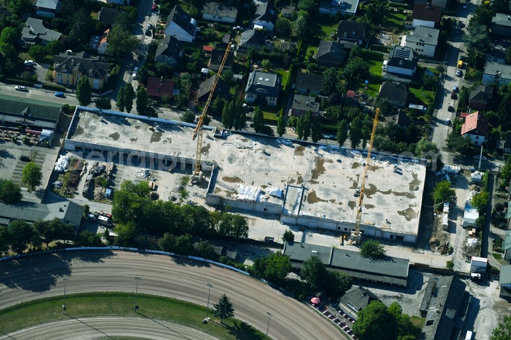 Berlin from the bird's eye view: Revitalization and expansion construction at the building complex of the shopping center Titlisweg in the district Mariendorf in Berlin, Germany