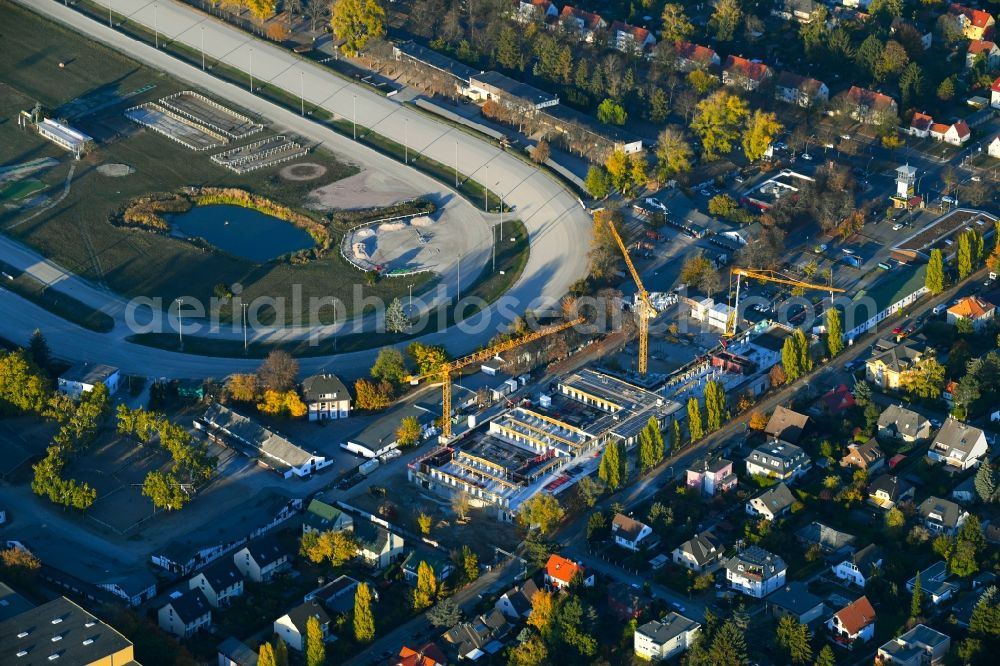 Berlin from the bird's eye view: Revitalization and expansion construction at the building complex of the shopping center Titlisweg in the district Mariendorf in Berlin, Germany