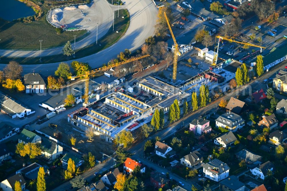 Aerial image Berlin - Revitalization and expansion construction at the building complex of the shopping center Titlisweg in the district Mariendorf in Berlin, Germany