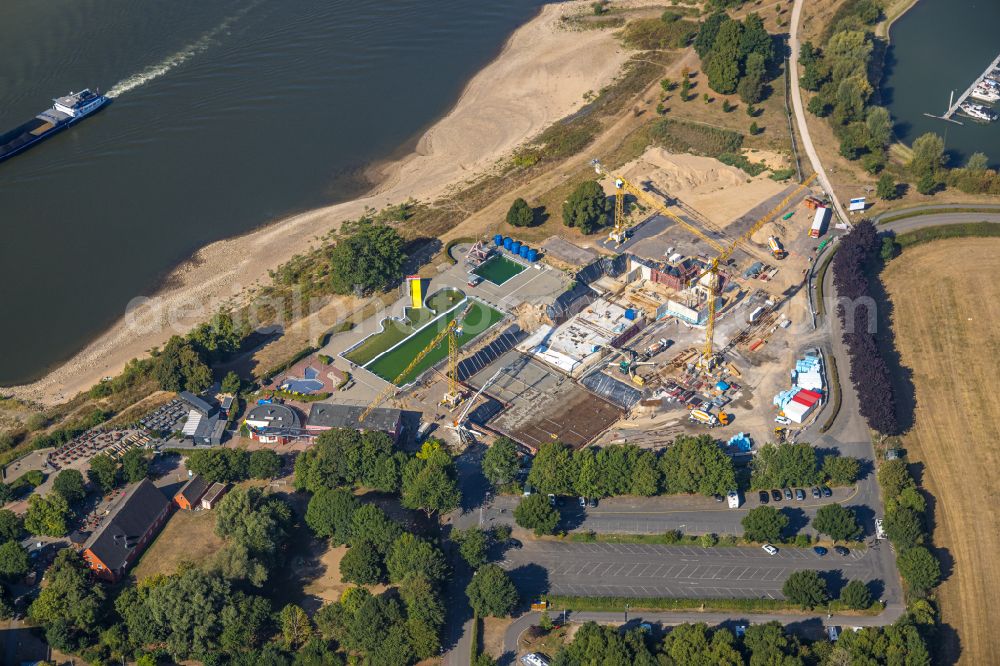 Wesel from above - Construction site for the modernization, renovation and conversion of the swimming pool of the outdoor pool Rheinbad in Wesel at Ruhrgebiet in the state North Rhine-Westphalia, Germany