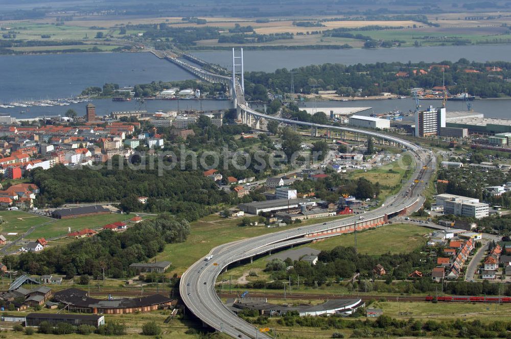 Aerial photograph Stralsund - Blick auf die Strelasundquerung.So wird die heute als feste Verbindung der Insel Rügen zum vorpommerschen Festland bestehende Querung des Strelasundes auf Höhe der Ortschaften Altefähr auf Rügen und der Hanse- und Weltkulturerbestadt Stralsund genannt. Über die erste feste Strelasundquerung, die „Rügendamm“ genannt wird, führen die Bundesstraße 96, eine eingleisige Eisenbahnstrecke und ein kombinierter Fuß- und Radweg.