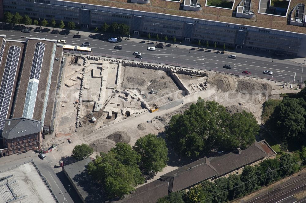 Mainz from above - Extension of a new construction site at the Museum- Building Roemisch-Germanisches Zentralmuseum in the district Altstadt in Mainz in the state Rhineland-Palatinate, Germany