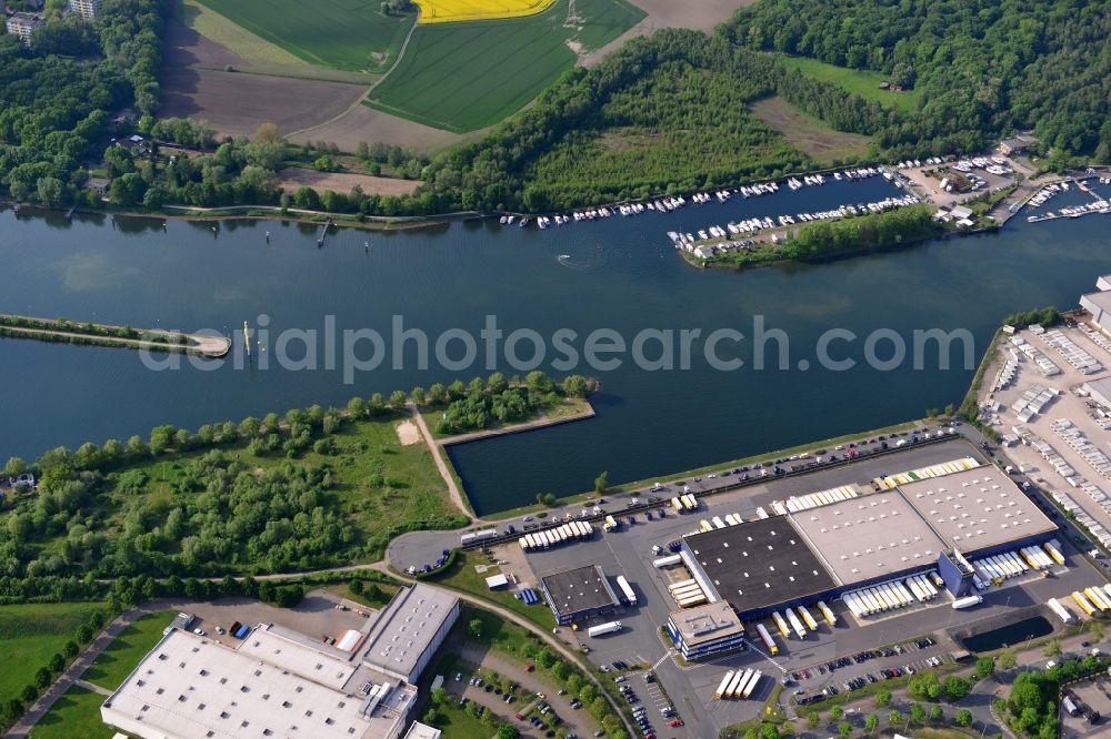 Herne from above - View from south to north across the Rhine-Herne Canal at the industrial park Frederick the Great in Herne in North Rhine-Westphalia