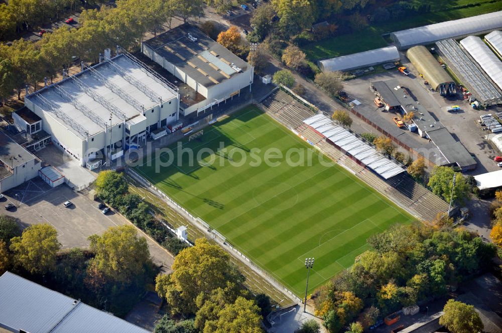 Mannheim from above - Das Rhein-Neckar-Stadion in Mannheim Baden-Württemberg, ist die Heimspielstätte des VfR Mannheim und liegt direkt an der Theodor-Heuss-Anlage. Das Stadion ist ein reines Fußballstadion und verfügt über eine Flutlichtanlage. The Rhein Neckar Stadium in Mannheim Baden-Wuerttemberg, is the home playground of the VfR Mannhein and lays on the Theodor-Heuss-Anlage. The stadium is only for football and has floodlights.