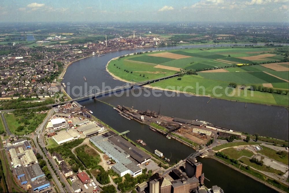 Krefeld from the bird's eye view: Rhine harbor in Krefeld in North Rhine-Westphalia