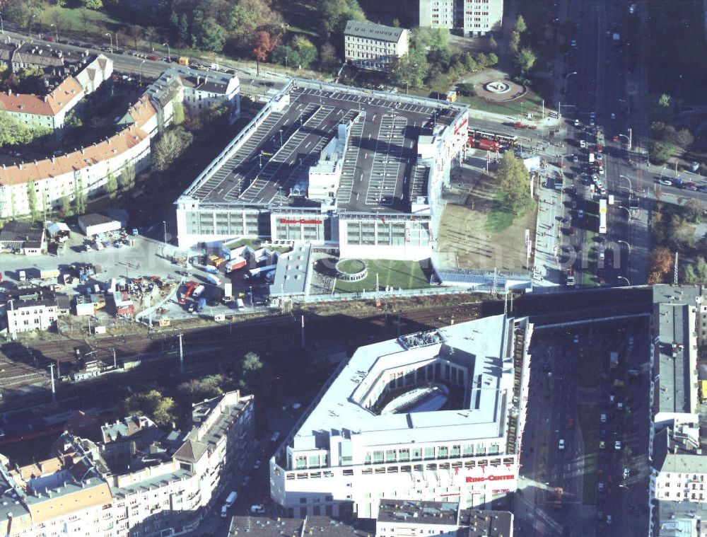 Berlin - Lichtenberg from above - Ring-Center II der ECE Hamburg nach der Eröffnung des zweiten Bauabschnittes an der Frankfurter Allee in Berlin.