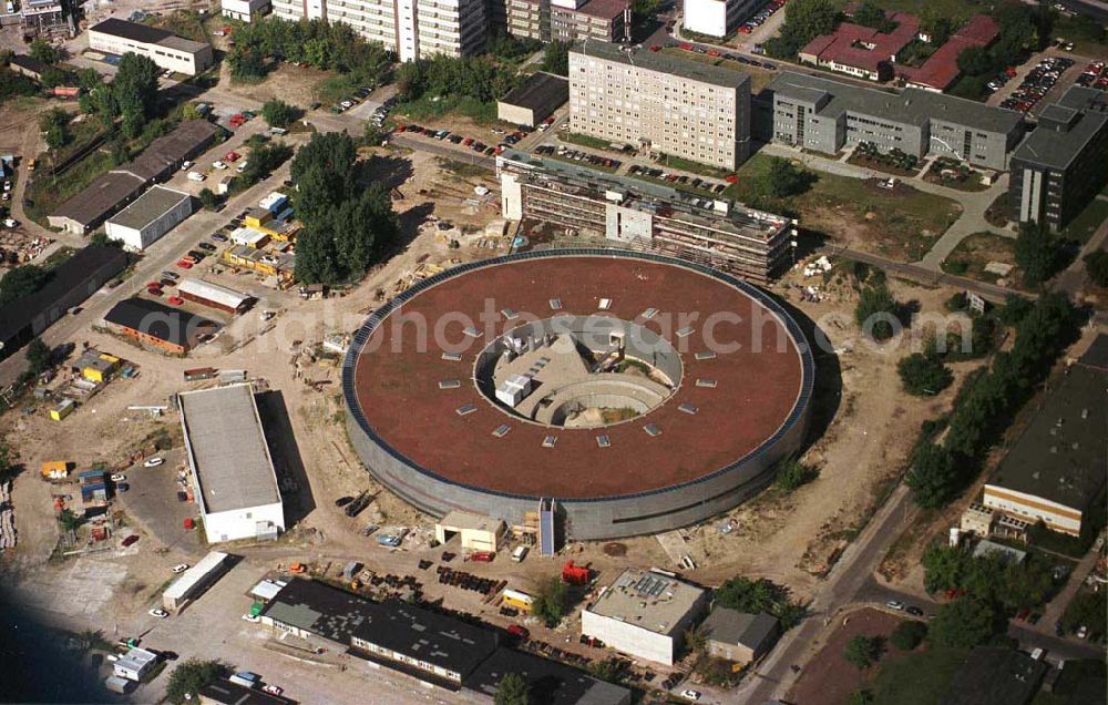 Aerial image Berlin - Ringbeschleunigerbau im Heinrich Hertz - Zentrum Adlershof