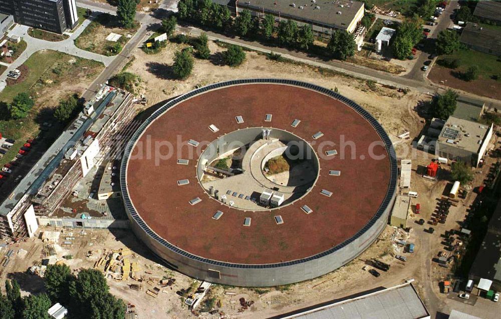 Aerial image Berlin - Ringbeschleunigerbau im Heinrich Hertz - Zentrum Adlershof