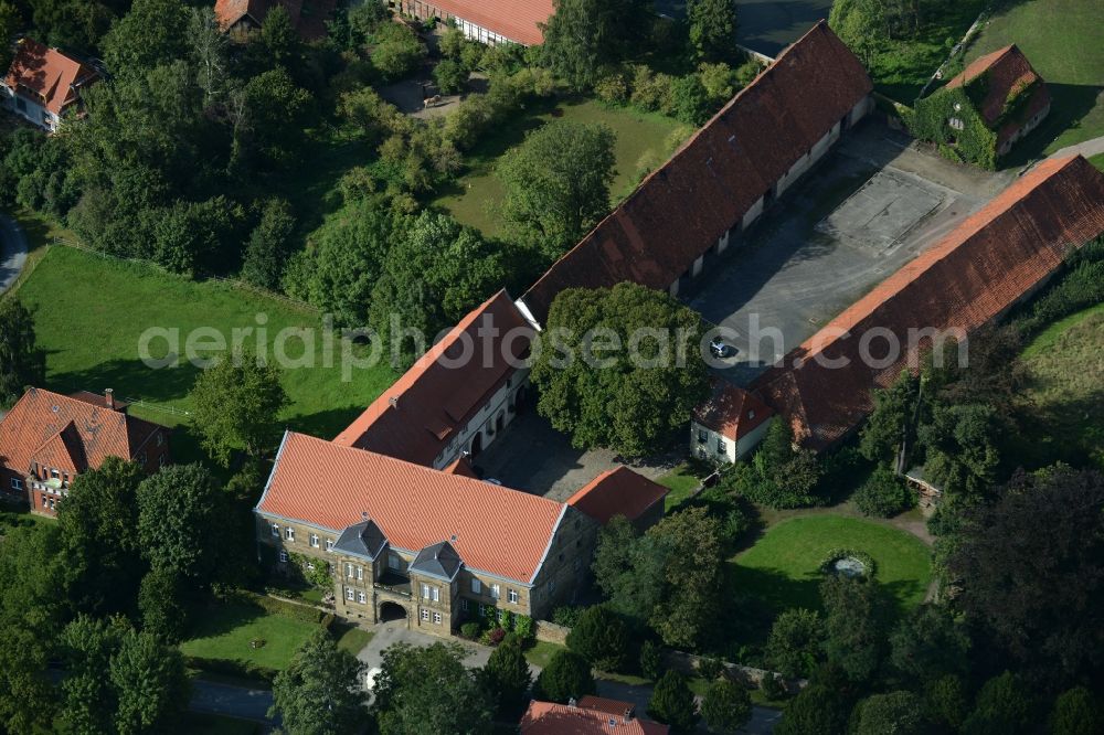 Aerial photograph Stemmen - View on the mansion of Jahn Friedrich Freiherr von Roessing in Stemmen in the state Lower Saxony. The building is used for celebrations and events