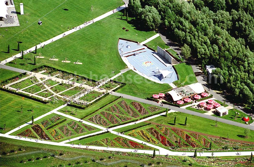 Rostock / Mecklenburg Vorpommern from the bird's eye view: Rostock / Mecklenburg Vorpommern Gelände der 9A ( internationale Gartenbauausstellung in Rostock)