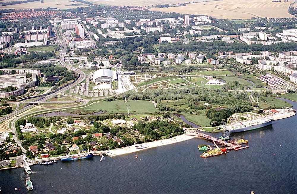 Rostock / Mecklenburg Vorpommern from above - Rostock / Mecklenburg Vorpommern Gelände der 9A ( internationale Gartenbauausstellung in Rostock) *Schwimmende Gärten (karge Insel, grüne Insel, Blüteninsel) *Traditionsschiff (Gastronomie, Schifffahrtsmuseum)