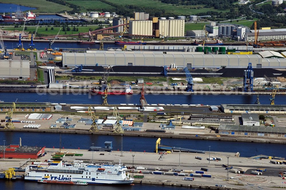 Aerial photograph Rostock - Piers I through IV in the Port of Rostock in Mecklenburg Western Pomerania