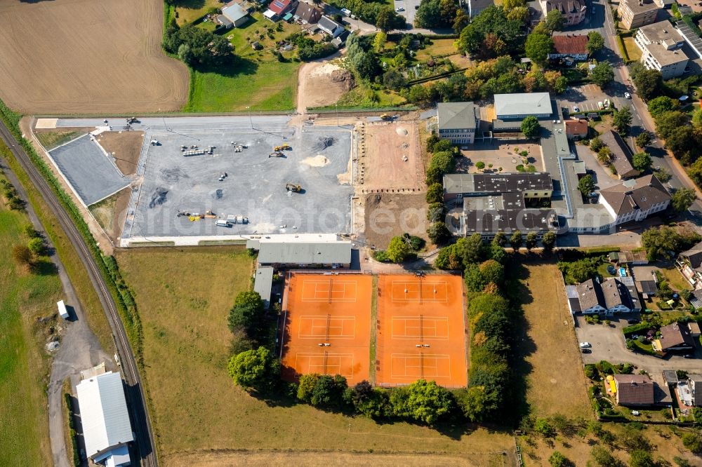 Aerial image Hamm - Tennis court sports field of the VfL Mark 1928 e.V. beside the construction side for a new sports field in Hamm in the state North Rhine-Westphalia