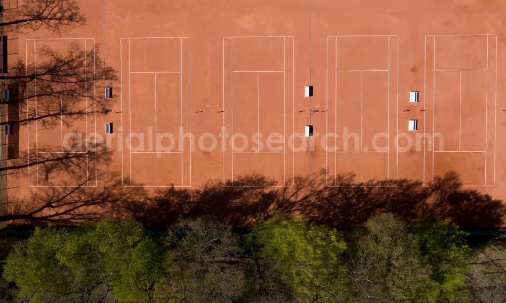 Aerial photograph Chemnitz - Tennis court sports field on Hartmannstrasse in Chemnitz in the state Saxony, Germany