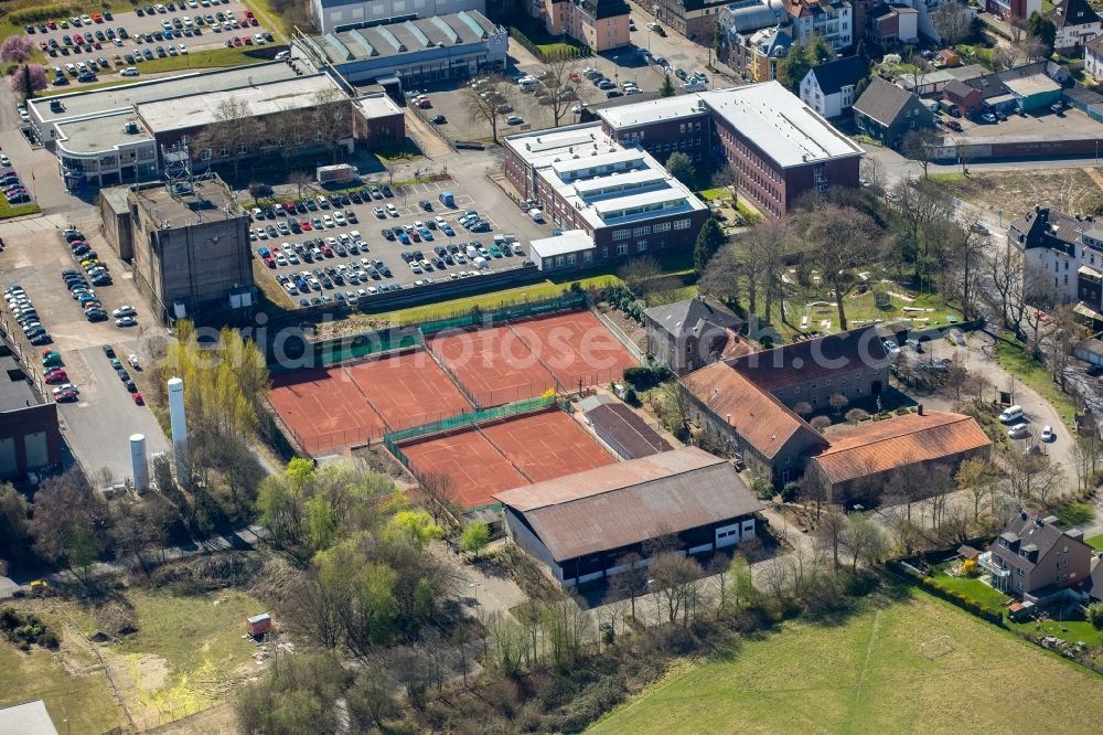 Aerial image Witten - Tennis court sports field Sport-UNION Annen eV on Kaelberweg in Witten in the state North Rhine-Westphalia, Germany