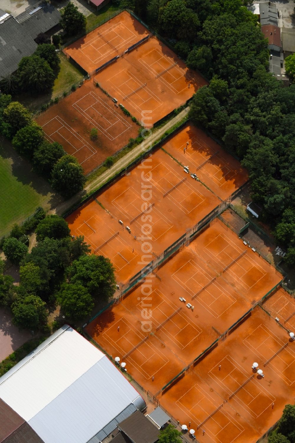 Aerial image Karlsruhe - Tennis court sports field of SSC Karlsruhe e.V. Am Sportpark in the district Hagsfeld in Karlsruhe in the state Baden-Wurttemberg, Germany