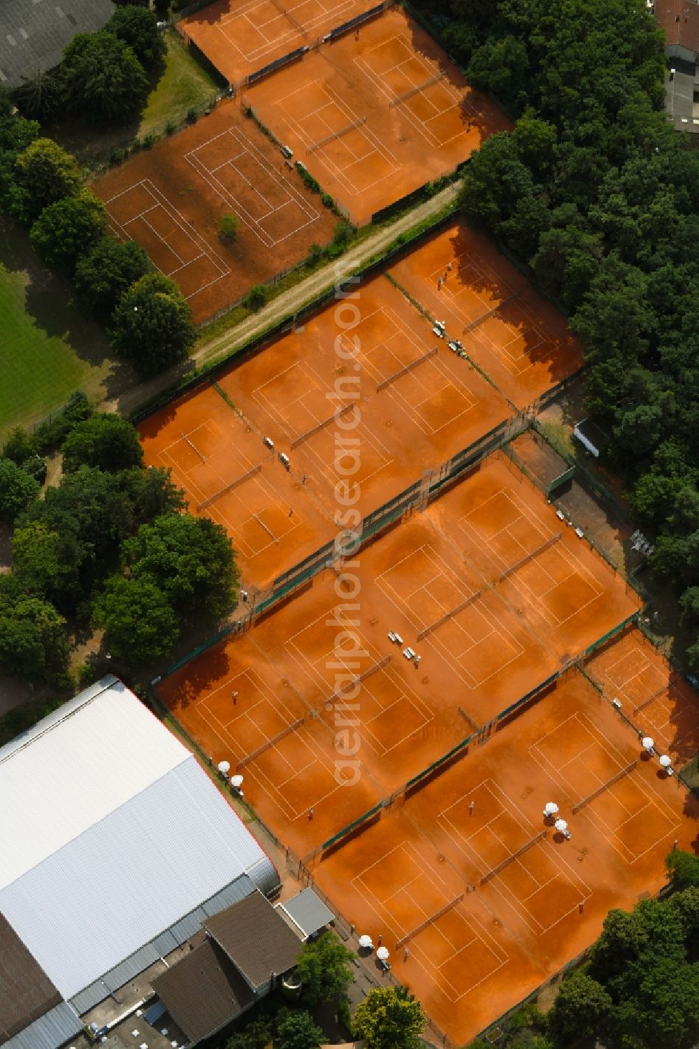 Aerial photograph Karlsruhe - Tennis court sports field of SSC Karlsruhe e.V. Am Sportpark in the district Hagsfeld in Karlsruhe in the state Baden-Wurttemberg, Germany