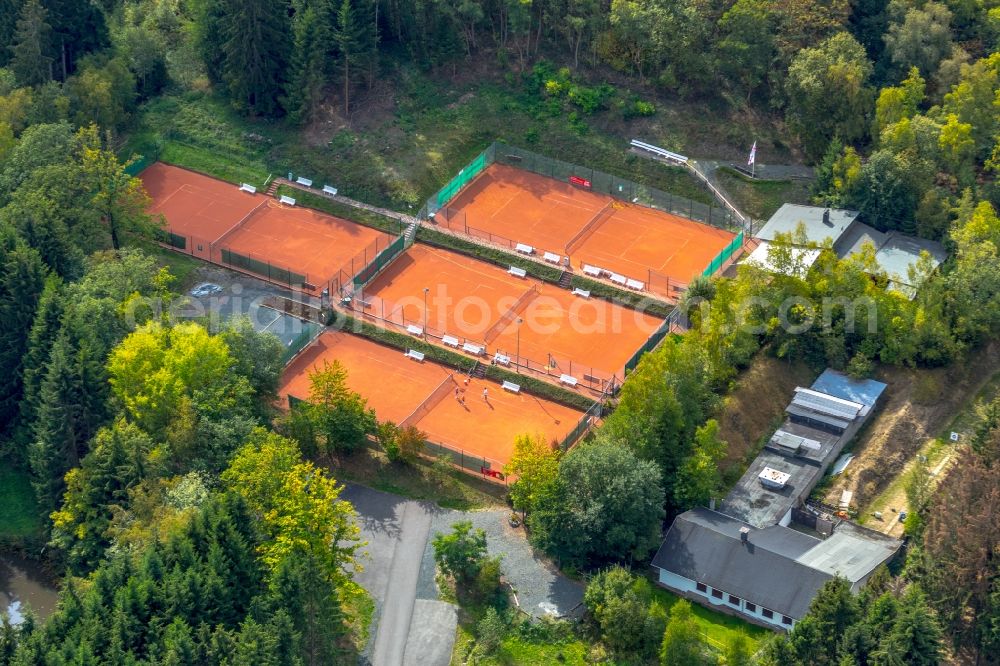 Wilgersdorf from the bird's eye view: Tennis court sports field TC Wilgersdorf e.V. in Wilgersdorf in the state North Rhine-Westphalia, Germany